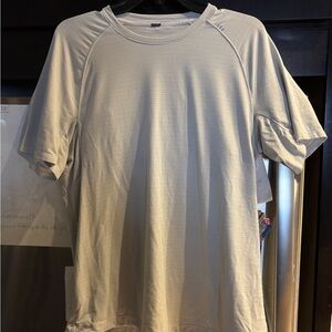 Men's Lululemon License to Train Shirt - White